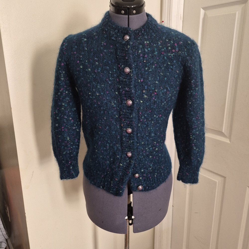 Vintage Haur Hwa Teal Blue/Green Wool Cardigan Sweater w/ Colorful  Flexs  Med.